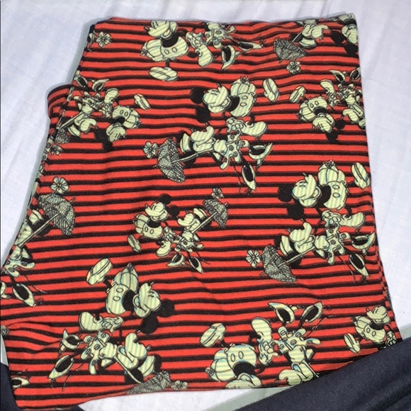 Mickey and Minnie Mouse LULAROE leggings - Picture 2 of 3